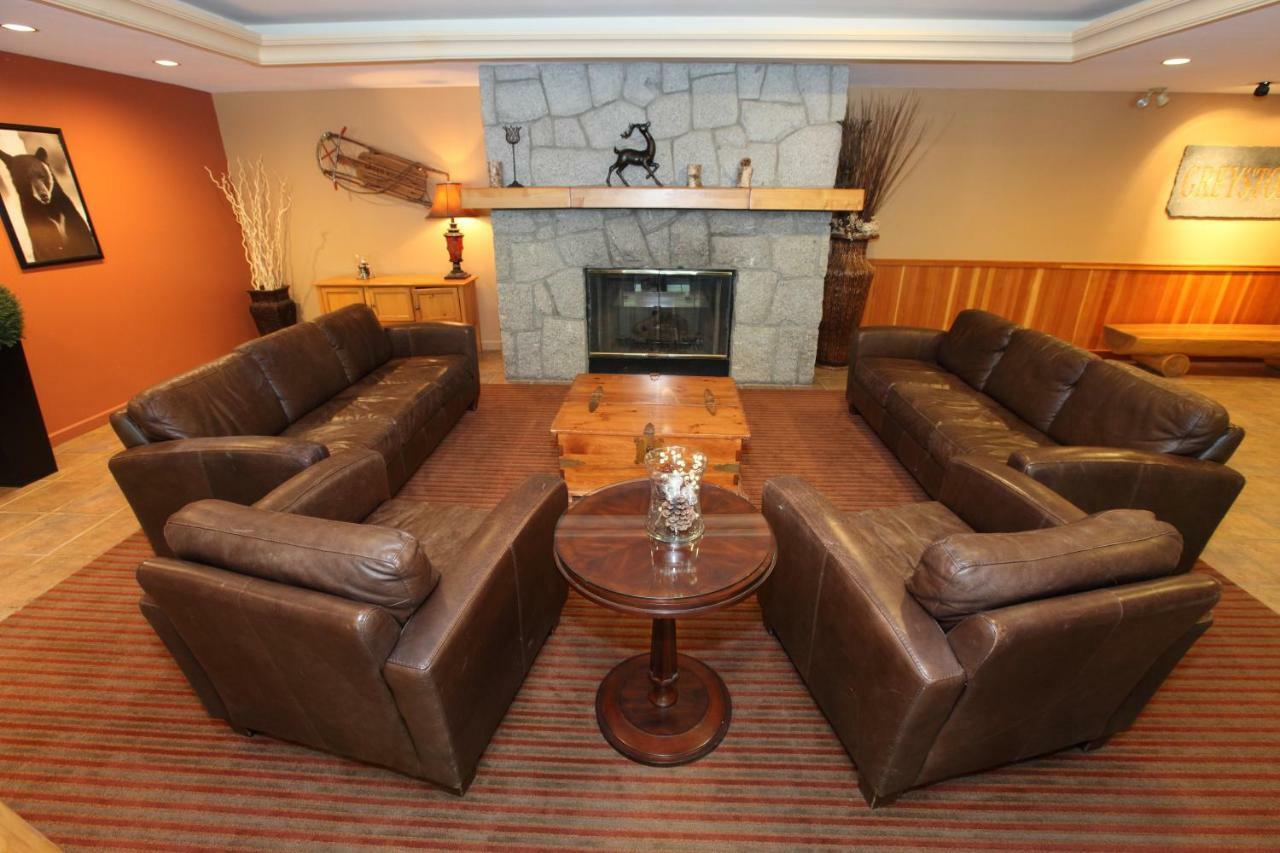Greystone Lodge Вістлер Екстер'єр фото